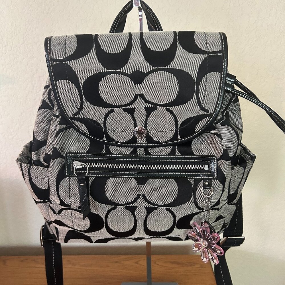 Coach Kyra Daisy Signature Backpack